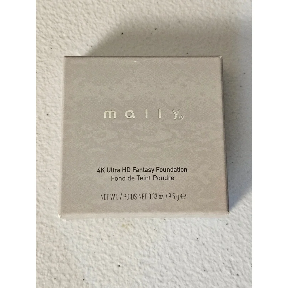 New Mally 4K Ultra HD Fantasy Foundation Medium 0.33oz Sealed